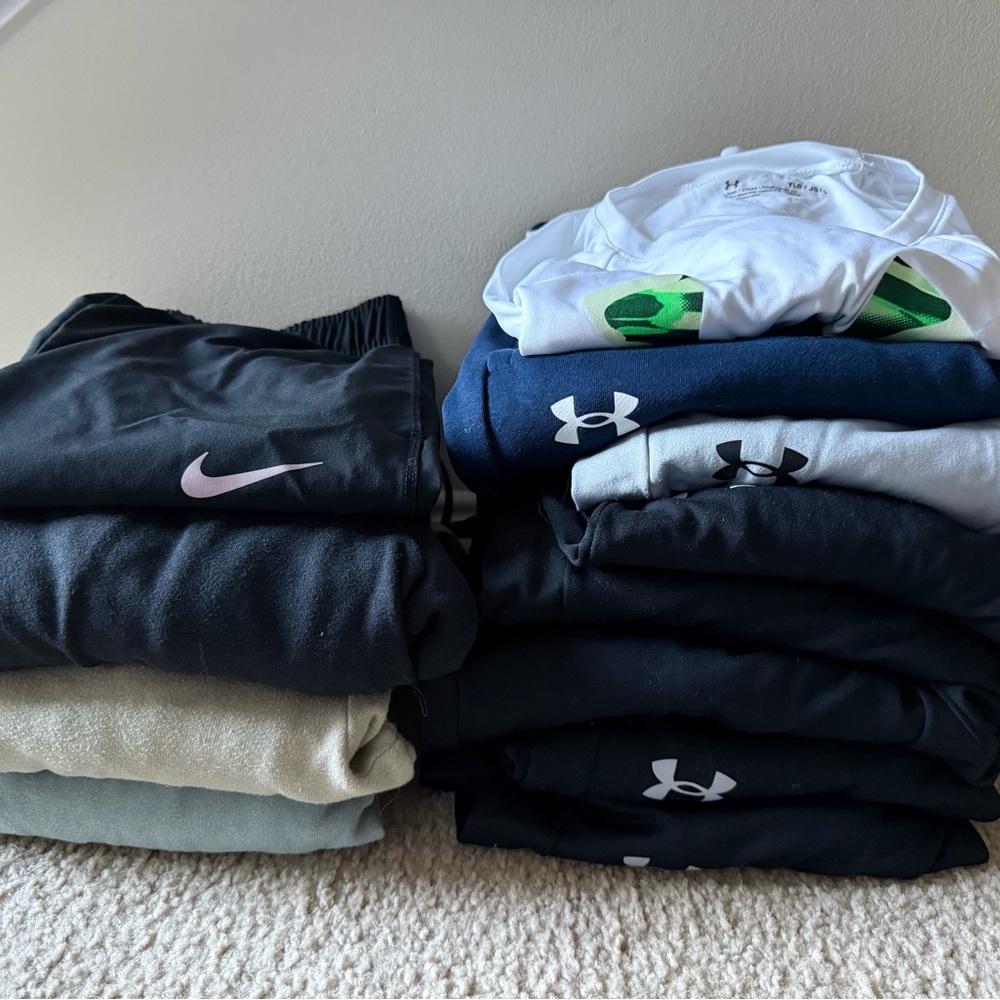 Boys Large UnderArmour Bundle